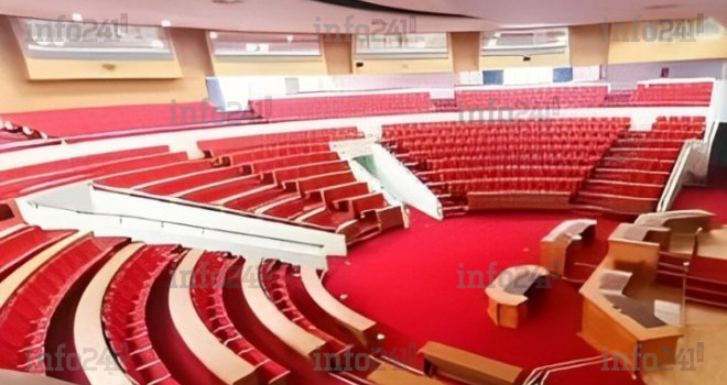 Législatives 2025&nbsp;: Quelles forces domineront la 1ère Assemblée nationale de la Ve République&nbsp;?