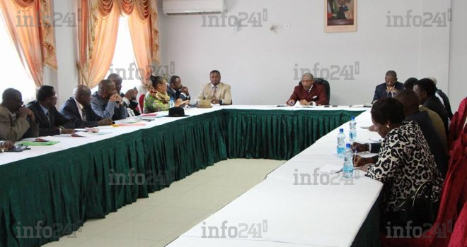 Le PDG et ses alliés continuent de se chercher des représentants pour le CGE